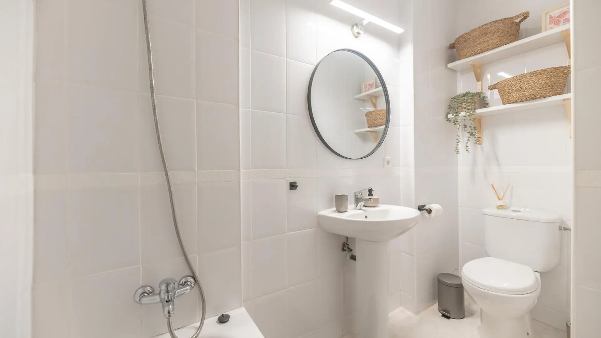 Ambar Apartment Benalmadena Spain